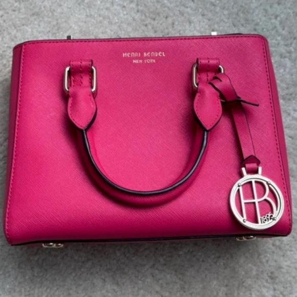 henri bendel Handbags - Henri Bendel West 57th Turnlock Satchel /Rare!/Gorgeous!